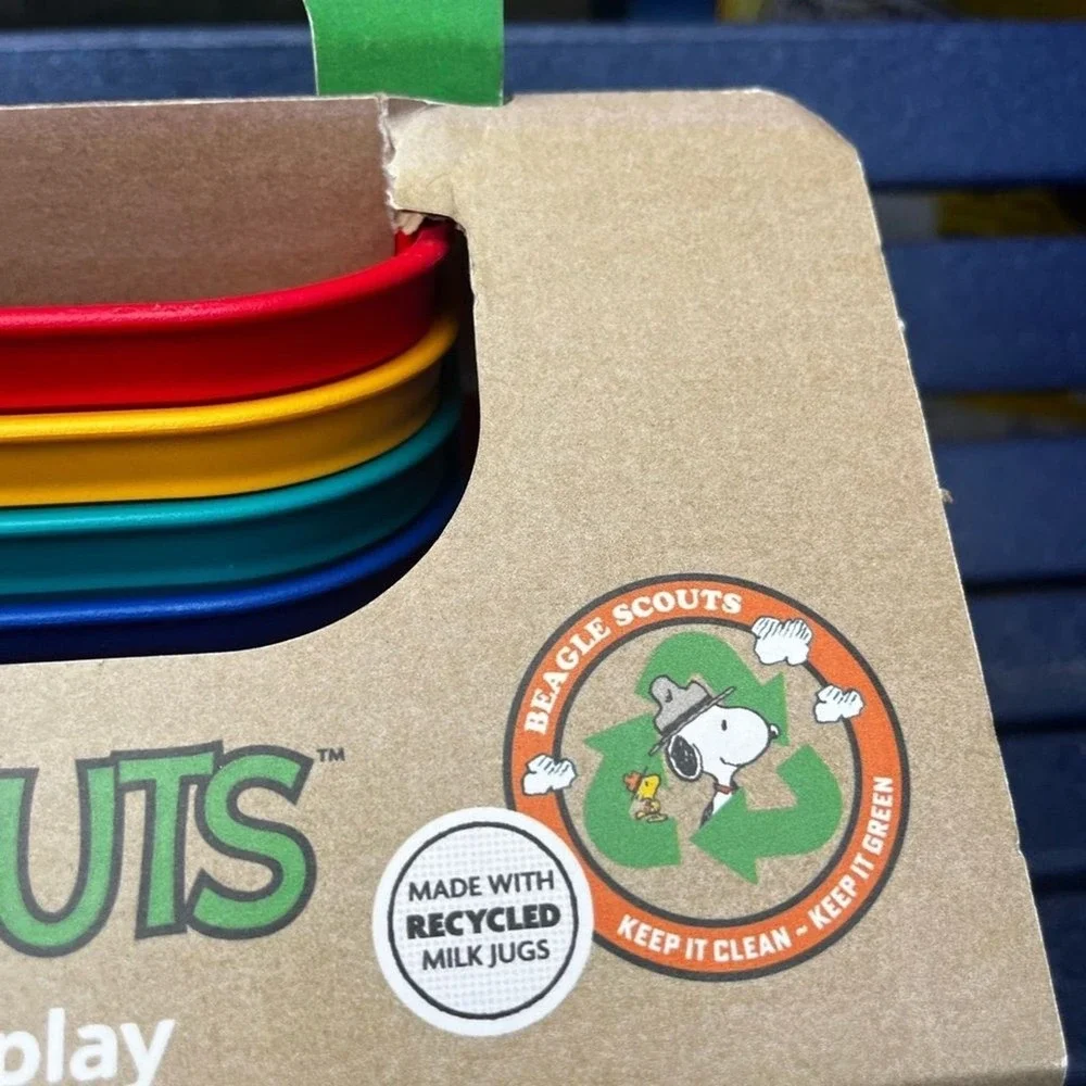 Replay Peanuts Luncheon Camping Set Kids Dishes (4 plates & 4 Bowls) GIFT NEW